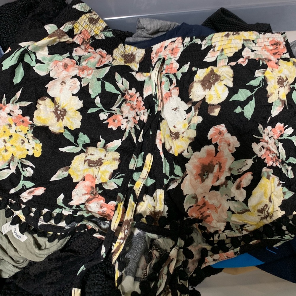 Alterd State floral shorts
